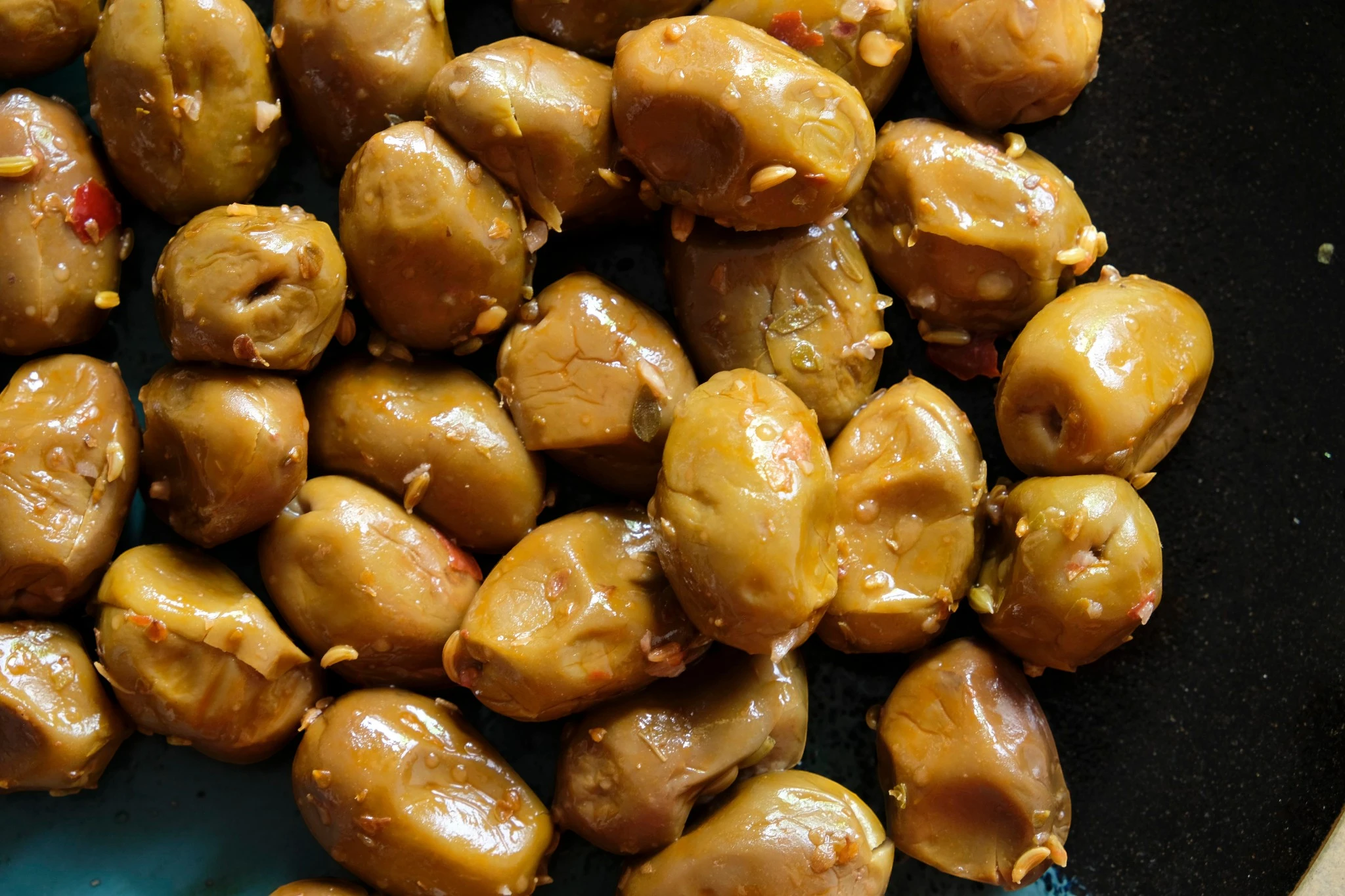 Olives vertes au fenouil, savoureuses et originales, 300 gr – Image 2