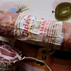 Alternative view of Saucisson sicilien au piment