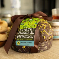 Alternative view of Brioche crème de pistache et chocolat noir