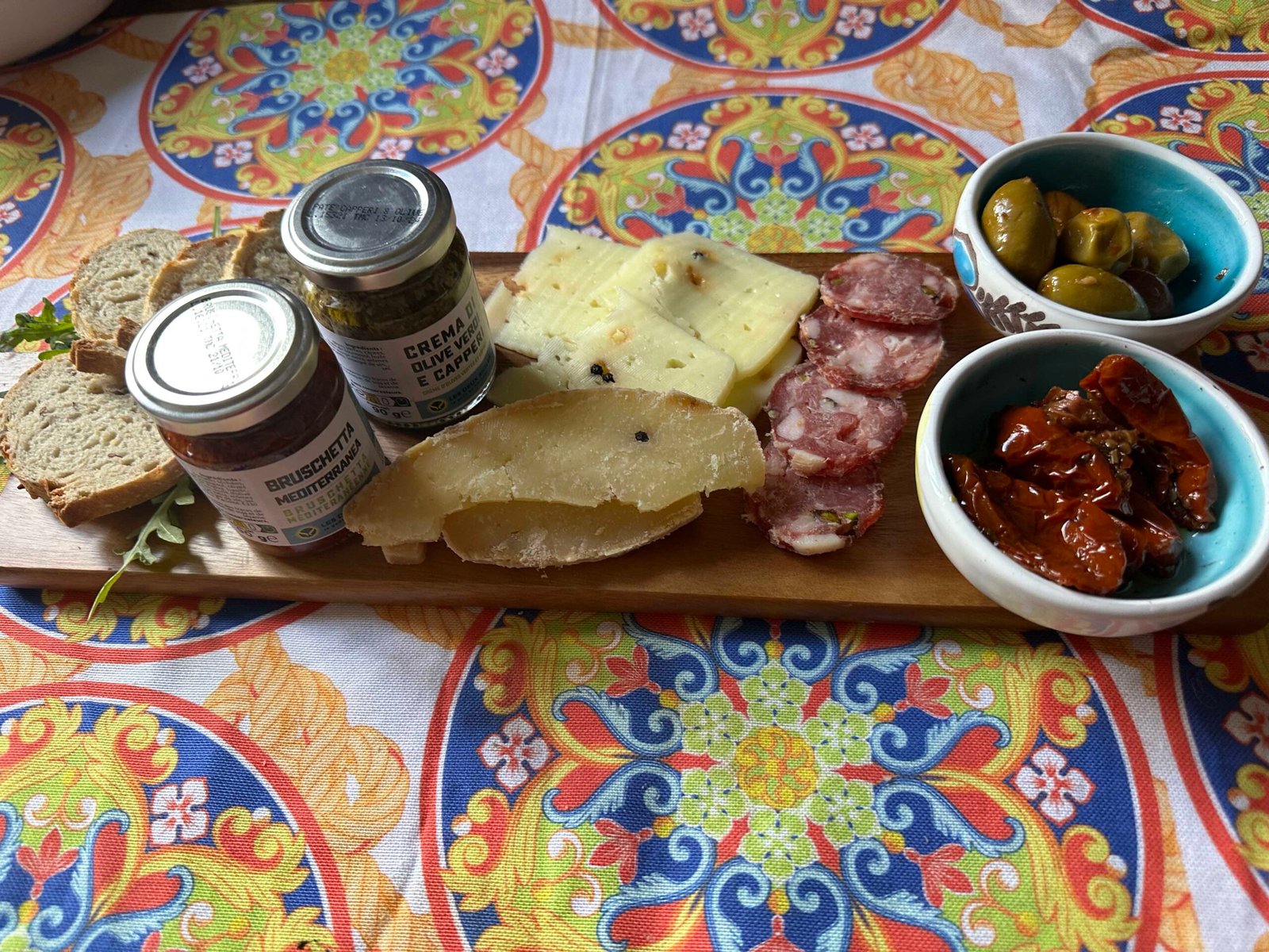 Pecorino Sicilien artisanal au poivre Affiné 6 mois – Image 3